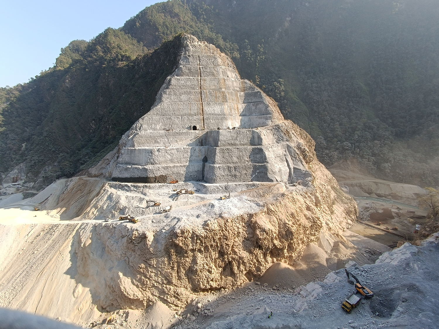 Hydropoer and dams in Nepal NT 1